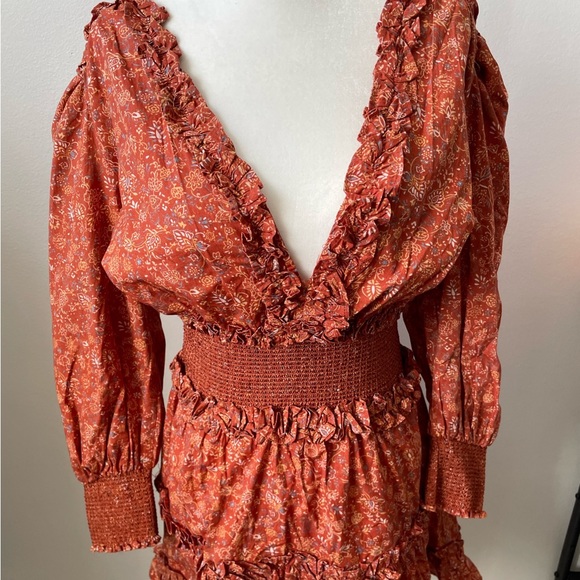 NWT House Of Harlow 1960 Wallis Rust Peasant Western Style Smocked Dress Size M - Picture 3 of 11